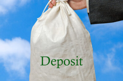 Bag with deposit